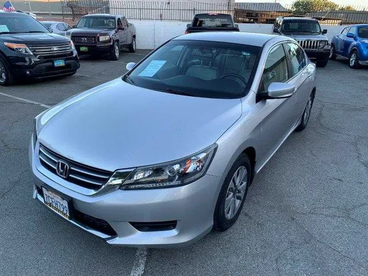 SILVER, 2014 HONDA ACCORD Image 12