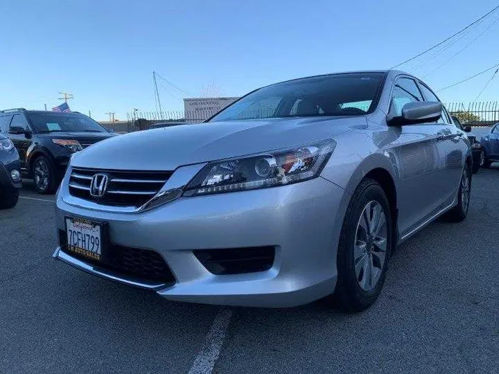 SILVER, 2014 HONDA ACCORD Image 15