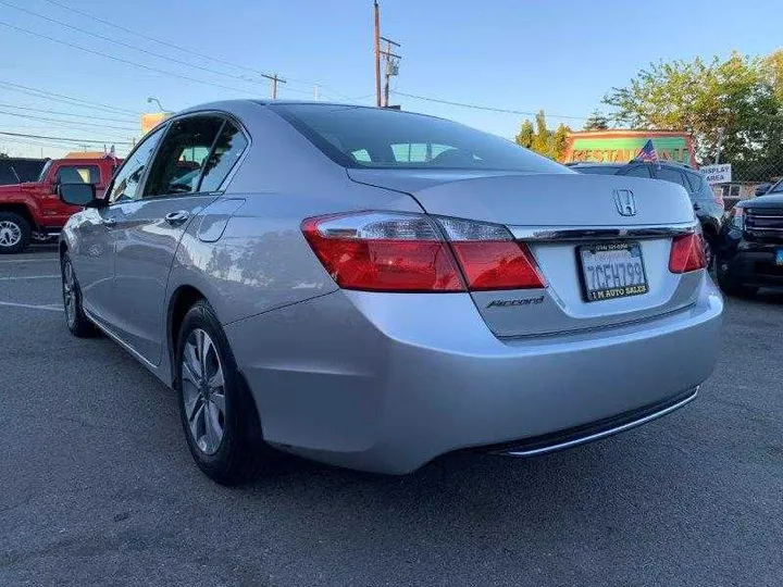 SILVER, 2014 HONDA ACCORD Image 29