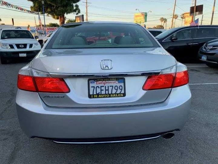 SILVER, 2014 HONDA ACCORD Image 130