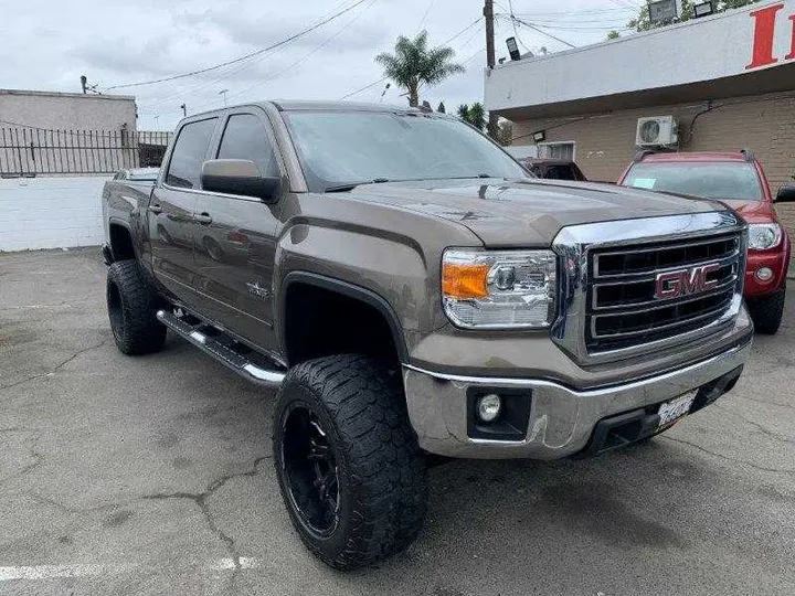 BROWN, 2014 GMC SIERRA 1500 CREW CAB Image 2