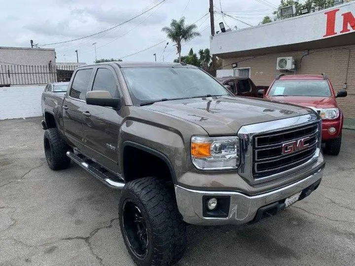 BROWN, 2014 GMC SIERRA 1500 CREW CAB Image 1