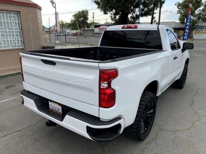 WHITE, 2021 CHEVROLET SILVERADO 1500 Image 37