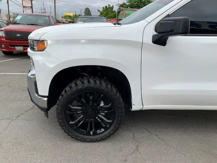 WHITE, 2021 CHEVROLET SILVERADO 1500 Image 57