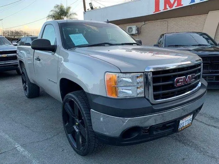 SILVER, 2008 GMC SIERRA 1500 REGULAR CAB Image 2