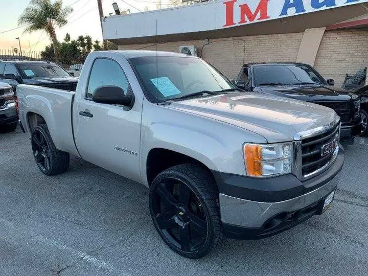 SILVER, 2008 GMC SIERRA 1500 REGULAR CAB Image 4