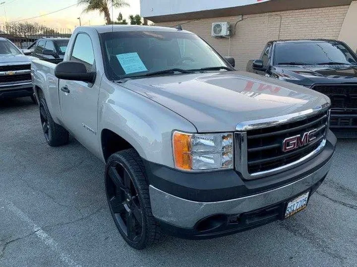 SILVER, 2008 GMC SIERRA 1500 REGULAR CAB Image 1