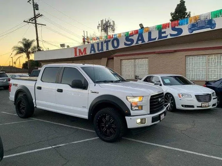 WHITE, 2017 FORD F150 SUPERCREW CAB Image 159