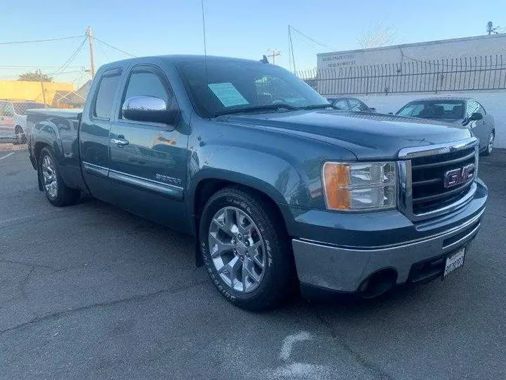 BLUE, 2011 GMC SIERRA EXT CAB Image 6