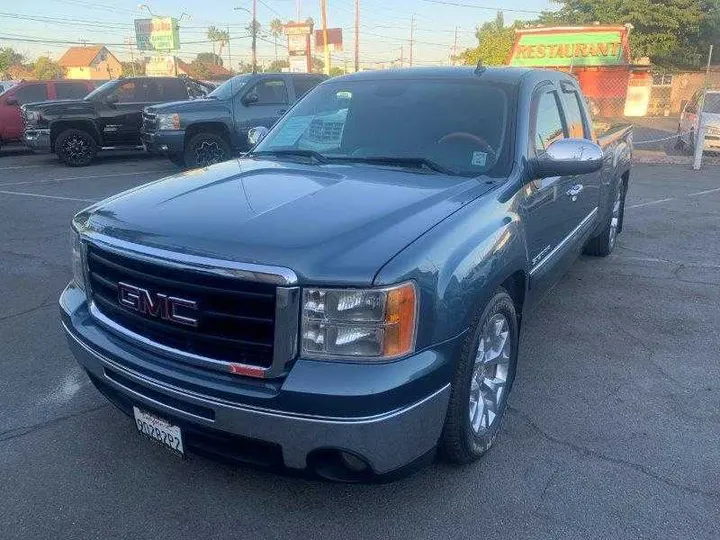 BLUE, 2011 GMC SIERRA EXT CAB Image 10