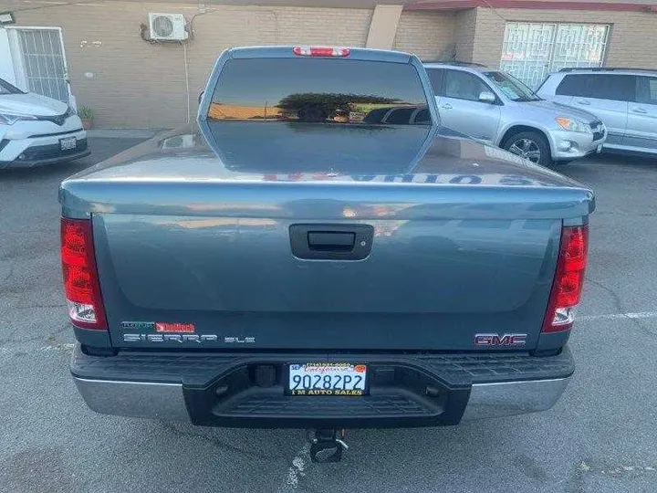 BLUE, 2011 GMC SIERRA EXT CAB Image 24