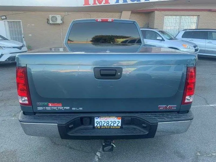 BLUE, 2011 GMC SIERRA EXT CAB Image 25