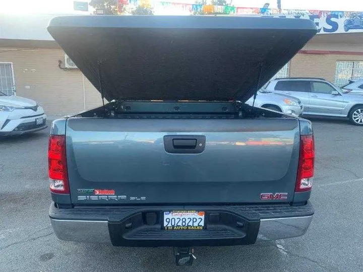 BLUE, 2011 GMC SIERRA EXT CAB Image 40