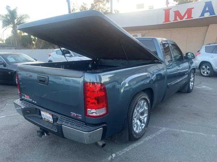 BLUE, 2011 GMC SIERRA EXT CAB Image 41