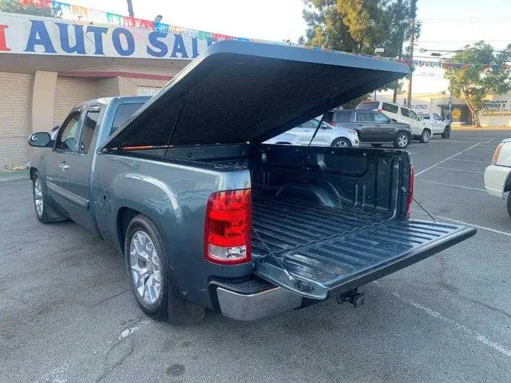 BLUE, 2011 GMC SIERRA EXT CAB Image 42