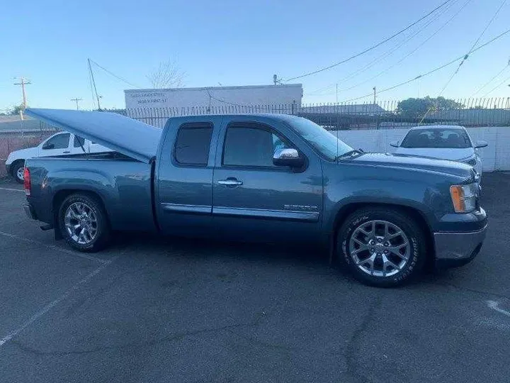 BLUE, 2011 GMC SIERRA EXT CAB Image 46