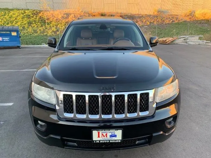 BLACK, 2011 JEEP GRAND CHEROKEE Image 7