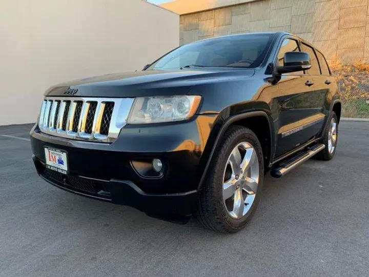 BLACK, 2011 JEEP GRAND CHEROKEE Image 12