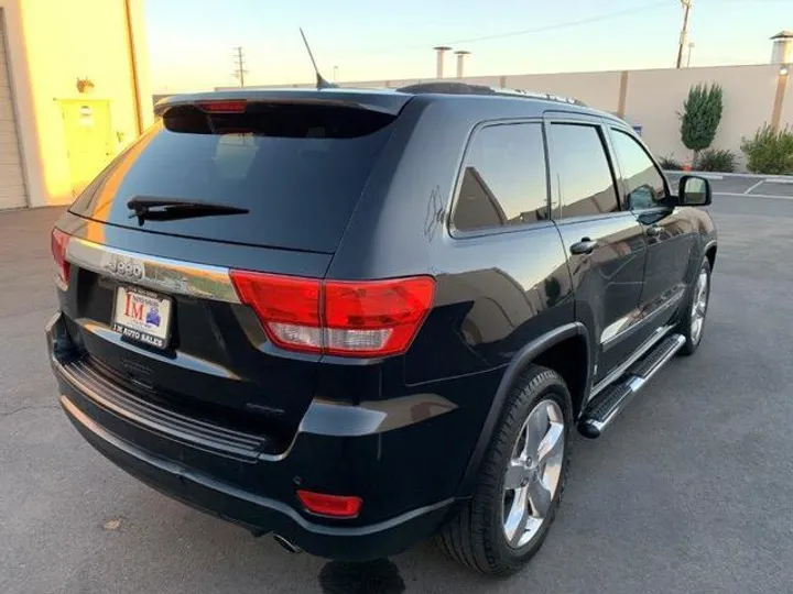 BLACK, 2011 JEEP GRAND CHEROKEE Image 27