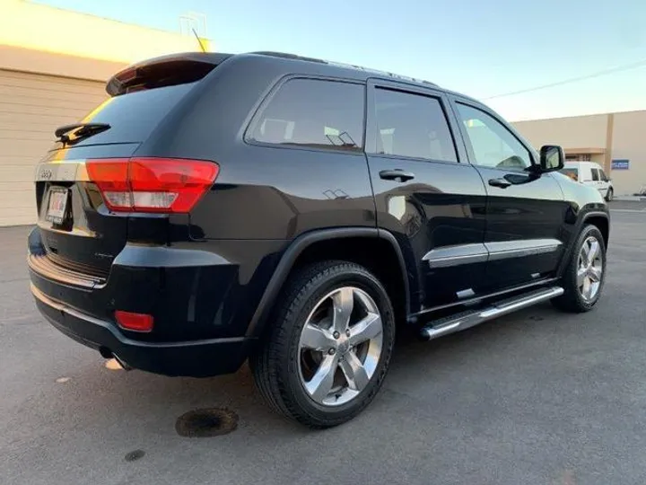 BLACK, 2011 JEEP GRAND CHEROKEE Image 32