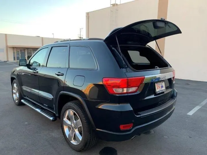 BLACK, 2011 JEEP GRAND CHEROKEE Image 36