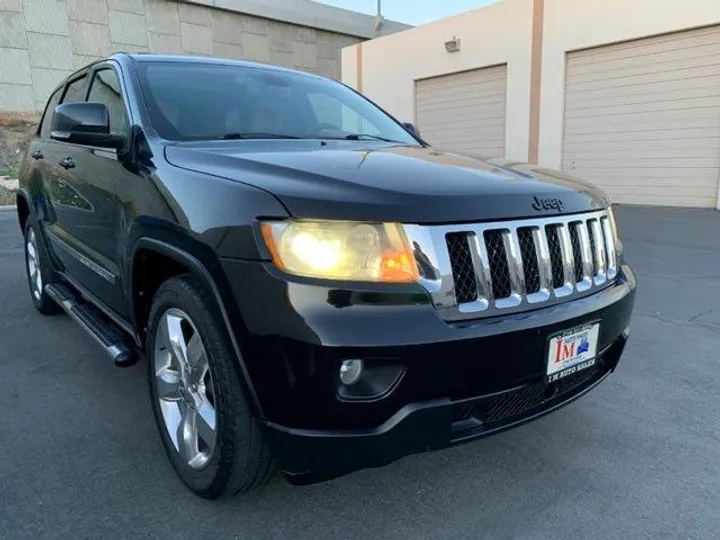 BLACK, 2011 JEEP GRAND CHEROKEE Image 137