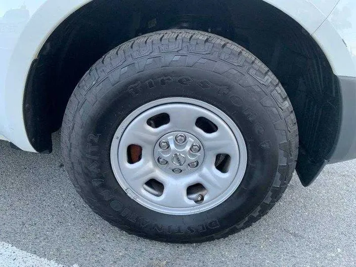 WHITE, 2019 NISSAN FRONTIER KING CAB Image 56