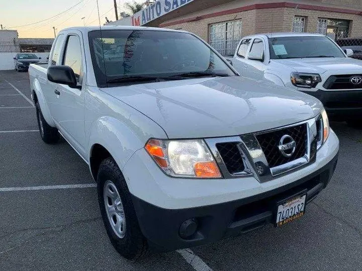 WHITE, 2019 NISSAN FRONTIER KING CAB Image 123