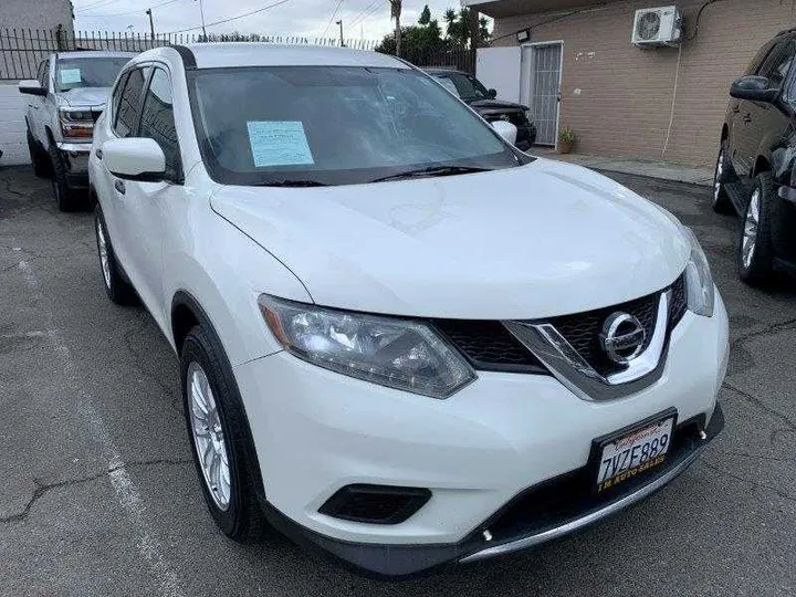 WHITE, 2016 NISSAN ROGUE Image 55