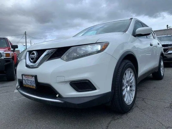 WHITE, 2016 NISSAN ROGUE Image 60