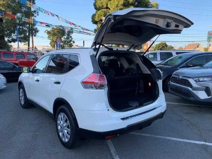 WHITE, 2016 NISSAN ROGUE Image 65