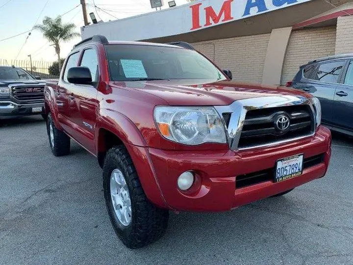 RED, 2006 TOYOTA TACOMA DOUBLE CAB Image 3