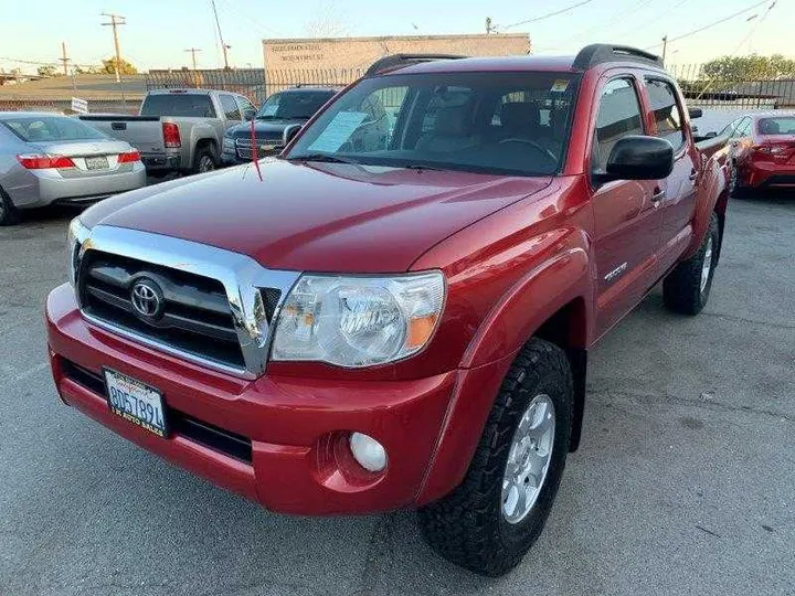 RED, 2006 TOYOTA TACOMA DOUBLE CAB Image 13