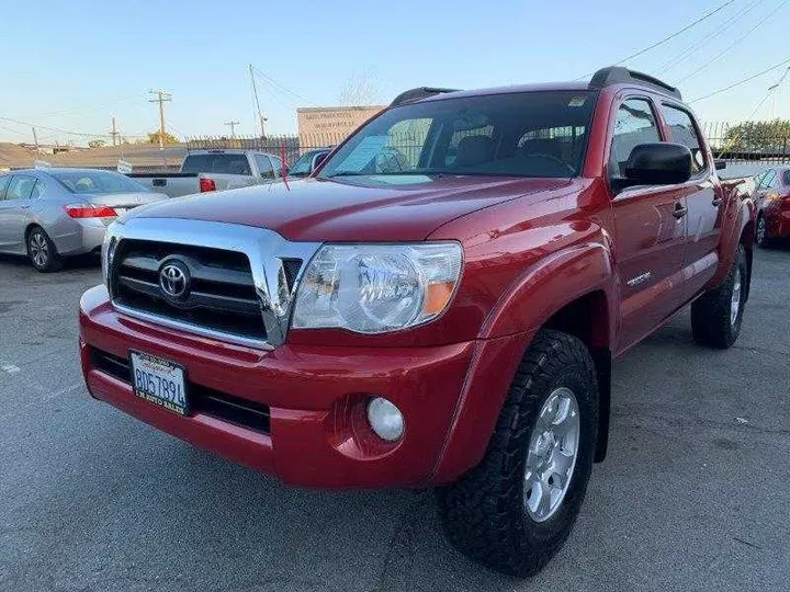 RED, 2006 TOYOTA TACOMA DOUBLE CAB Image 14