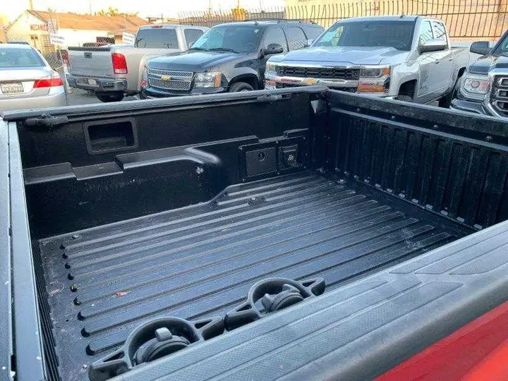 RED, 2006 TOYOTA TACOMA DOUBLE CAB Image 74