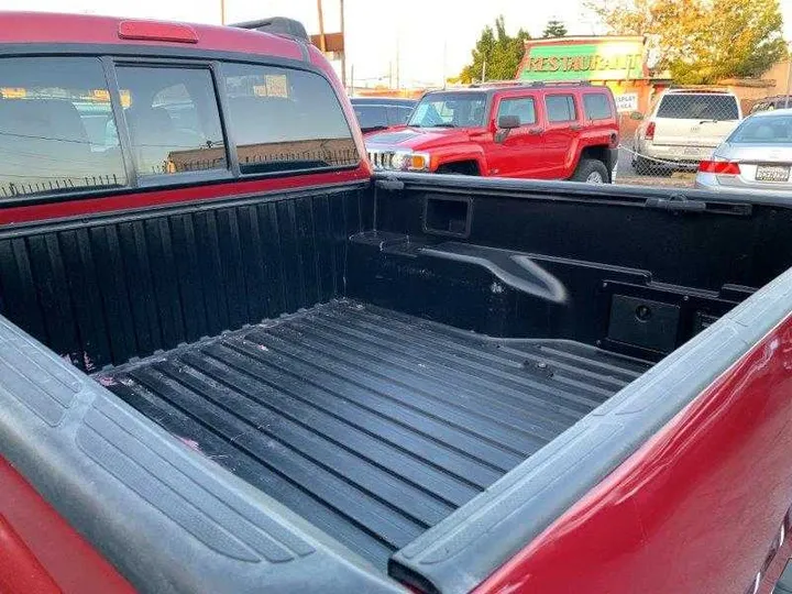 RED, 2006 TOYOTA TACOMA DOUBLE CAB Image 75