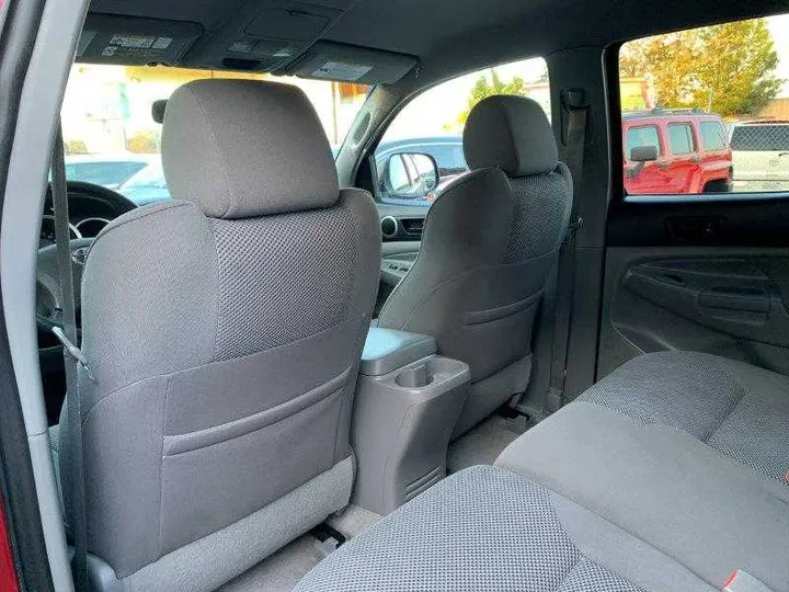 RED, 2006 TOYOTA TACOMA DOUBLE CAB Image 88