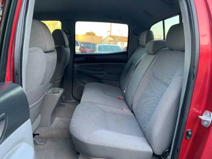 RED, 2006 TOYOTA TACOMA DOUBLE CAB Image 89