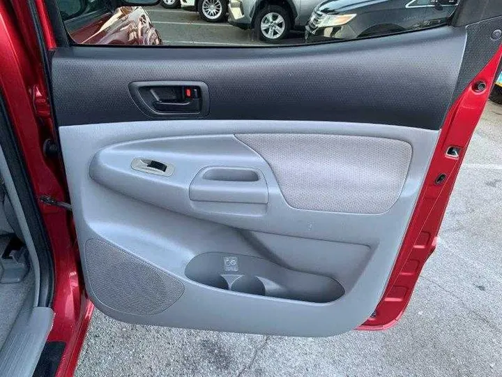 RED, 2006 TOYOTA TACOMA DOUBLE CAB Image 92