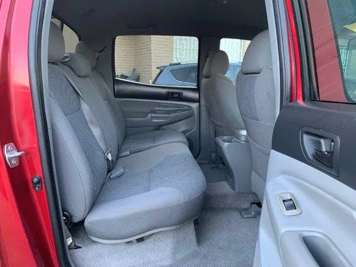 RED, 2006 TOYOTA TACOMA DOUBLE CAB Image 97