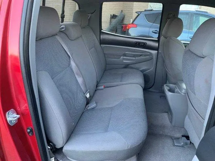 RED, 2006 TOYOTA TACOMA DOUBLE CAB Image 99