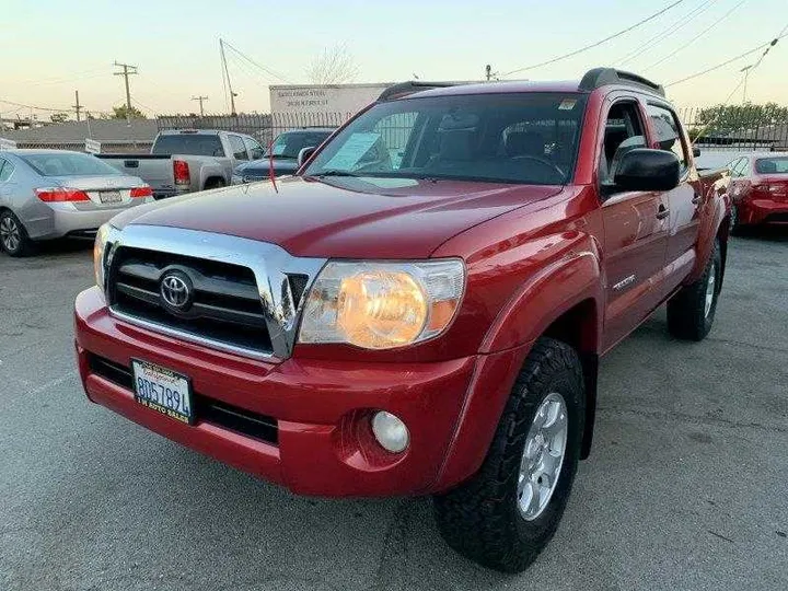 RED, 2006 TOYOTA TACOMA DOUBLE CAB Image 147