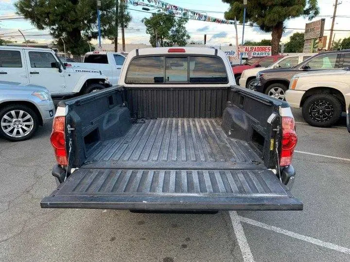 WHITE, 2011 TOYOTA TACOMA ACCESS CAB Image 34