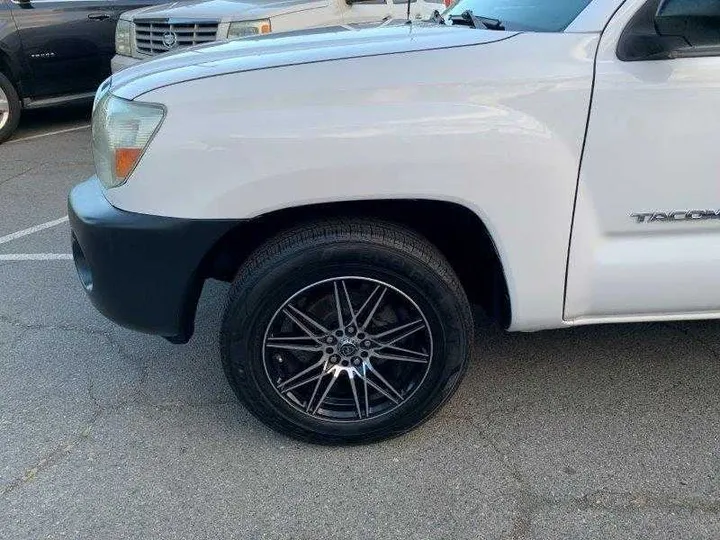 WHITE, 2011 TOYOTA TACOMA ACCESS CAB Image 42