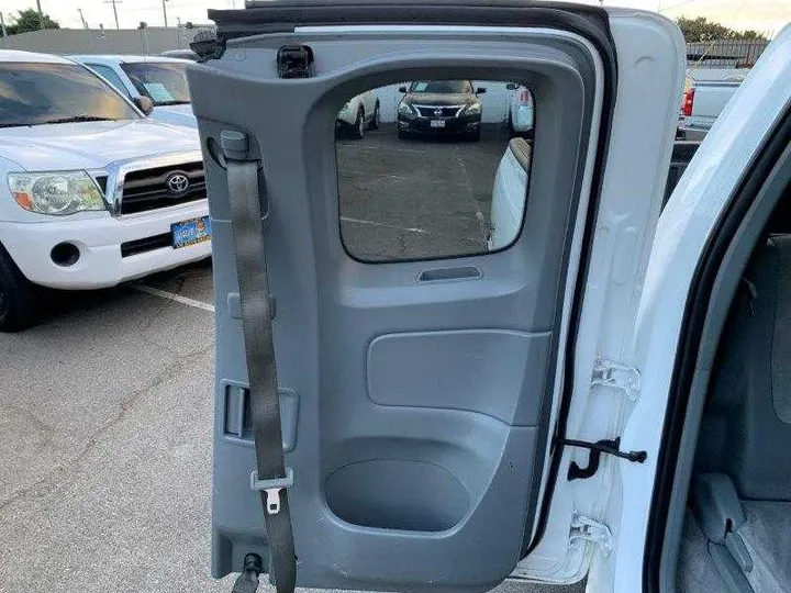 WHITE, 2011 TOYOTA TACOMA ACCESS CAB Image 90