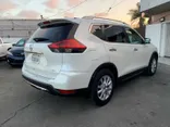 WHITE, 2017 NISSAN ROGUE Thumnail Image 19