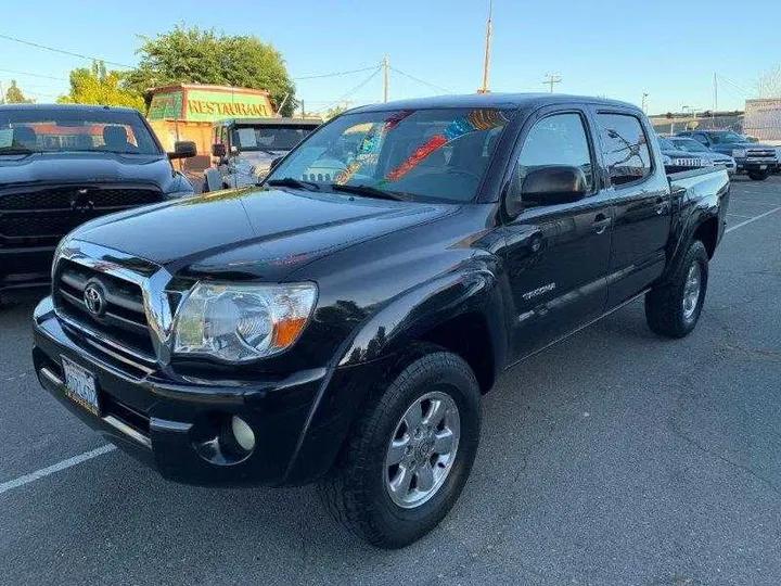 BLACK, 2005 TOYOTA TACOMA DOUBLE CAB Image 15