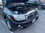 BLACK, 2005 TOYOTA TACOMA DOUBLE CAB Thumnail Image 38