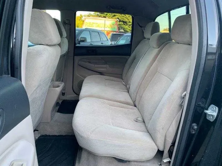 BLACK, 2005 TOYOTA TACOMA DOUBLE CAB Image 70