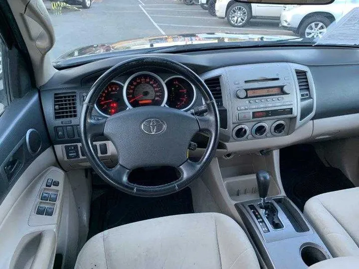 BLACK, 2005 TOYOTA TACOMA DOUBLE CAB Image 88